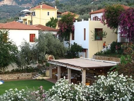 Hotel Heleni Apartments Epidaurus Luaran gambar